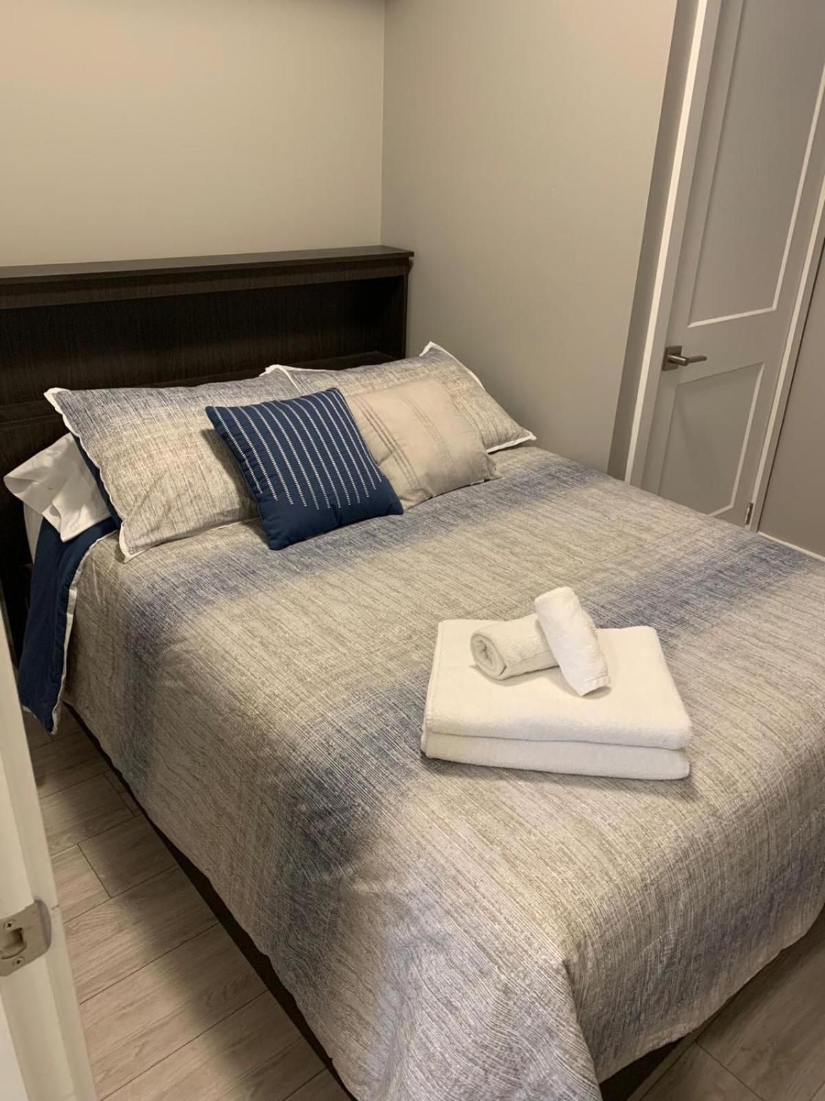 Niagara Getaway Across Fallsview Экстерьер фото